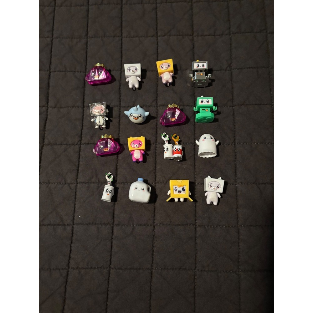 LankyBox Mystery Figure Lot 16pc Foxy Boxy Rocky Ghosty YouTube Gaming Toys